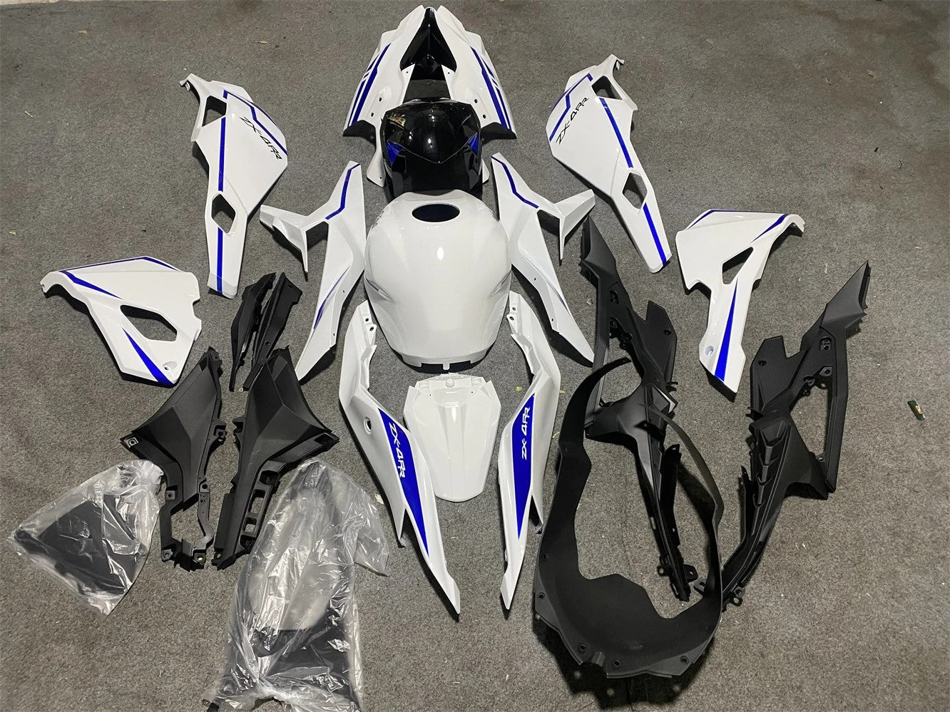 2019-2024 Kawasaki Ninja ZX-25R ZX-4R ZX-4RR Einspritzverkleidungssatz Karosserie