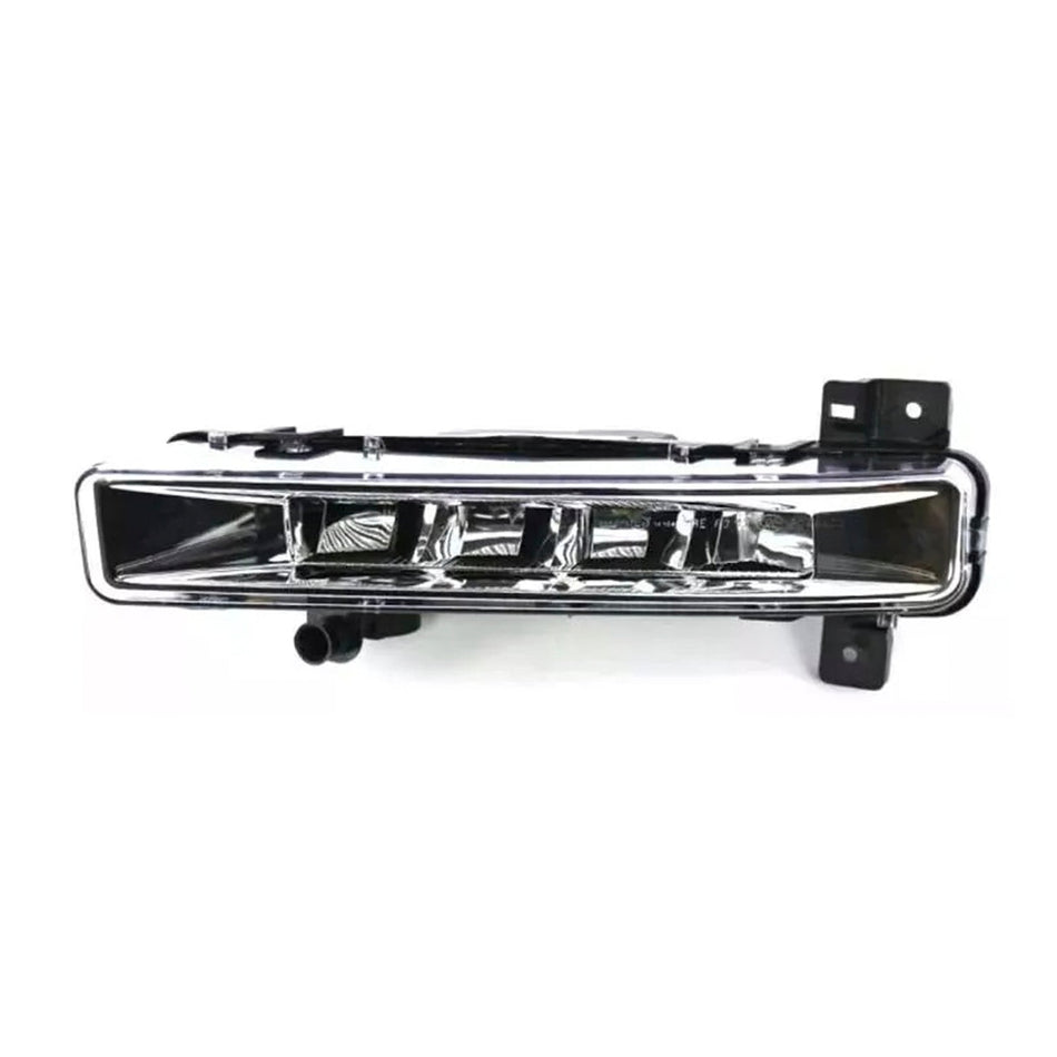 1 Stück LED Nebelscheinwerfer vorne links für BMW 5er G30 G38 17-19 63177349131