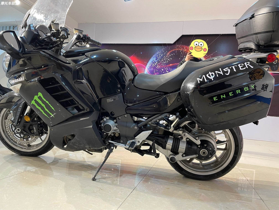 Amotopart Kawasaki GTR1400 ZG1400 2007-2009 Verkleidungskit