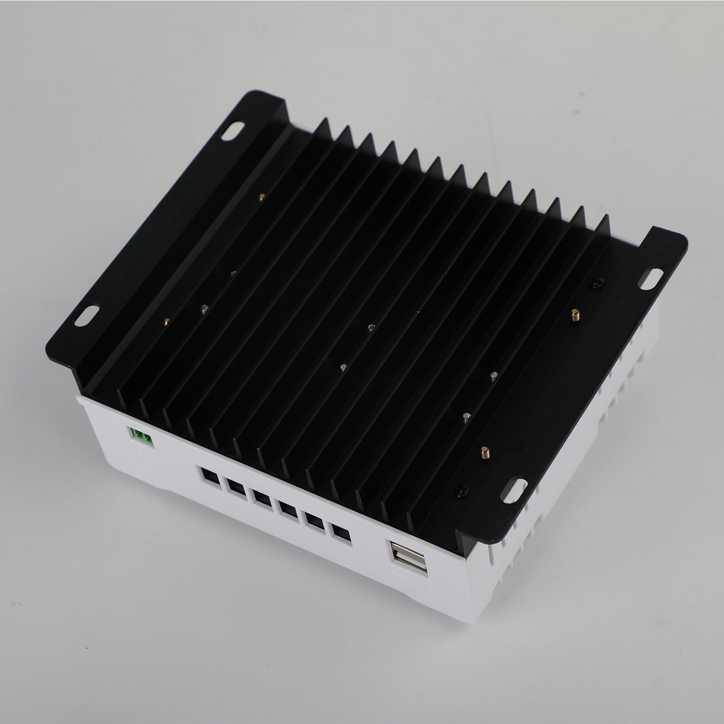 Contrôleur de charge solaire 10A-60A 12V 24V 48V avec régulateur Wifi Monitor PWM LCD
