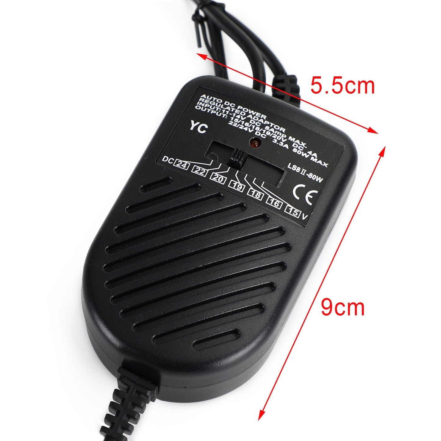 Car Laptop Notebook 12V 80W Univ Power Supply avec Universal 34 Tips 12V 80W