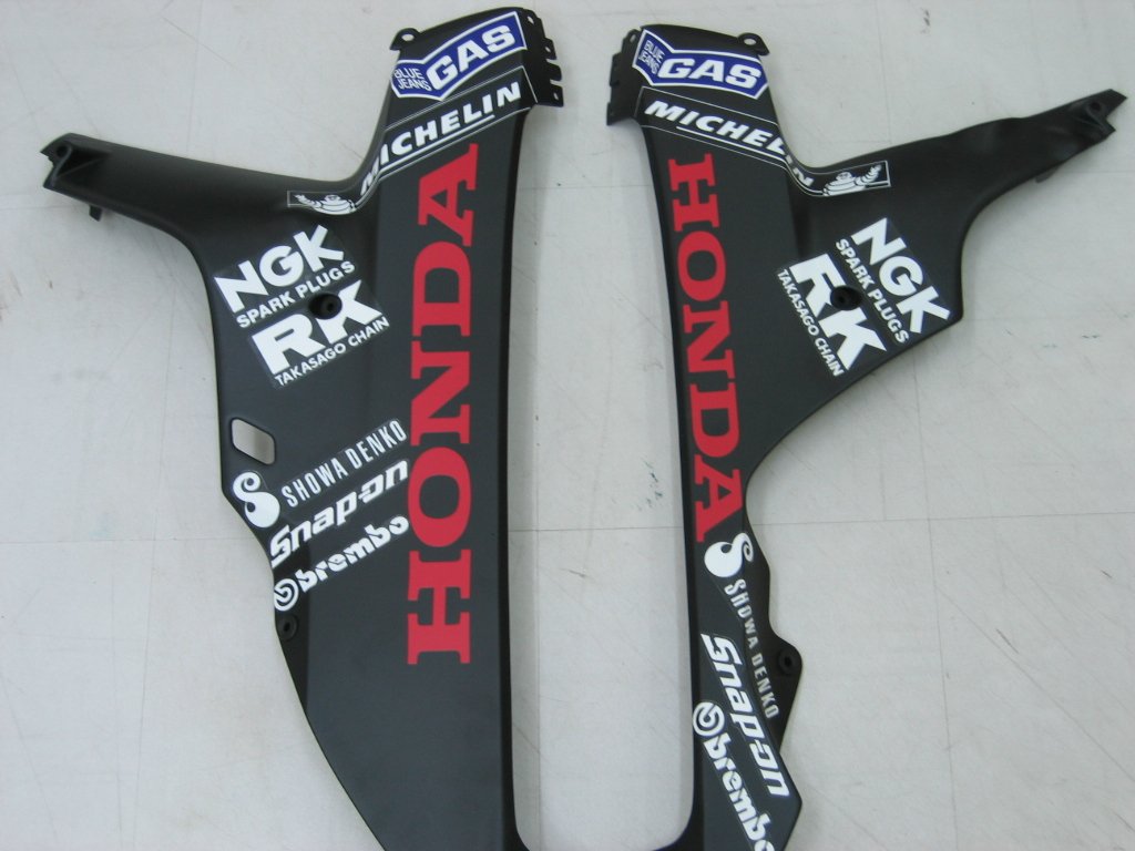 Amotopart-Verkleidungen Honda CBR1000RR 2006-2007 Verkleidung Valentino Rossi Racing Black Yellow Abkehre Kit