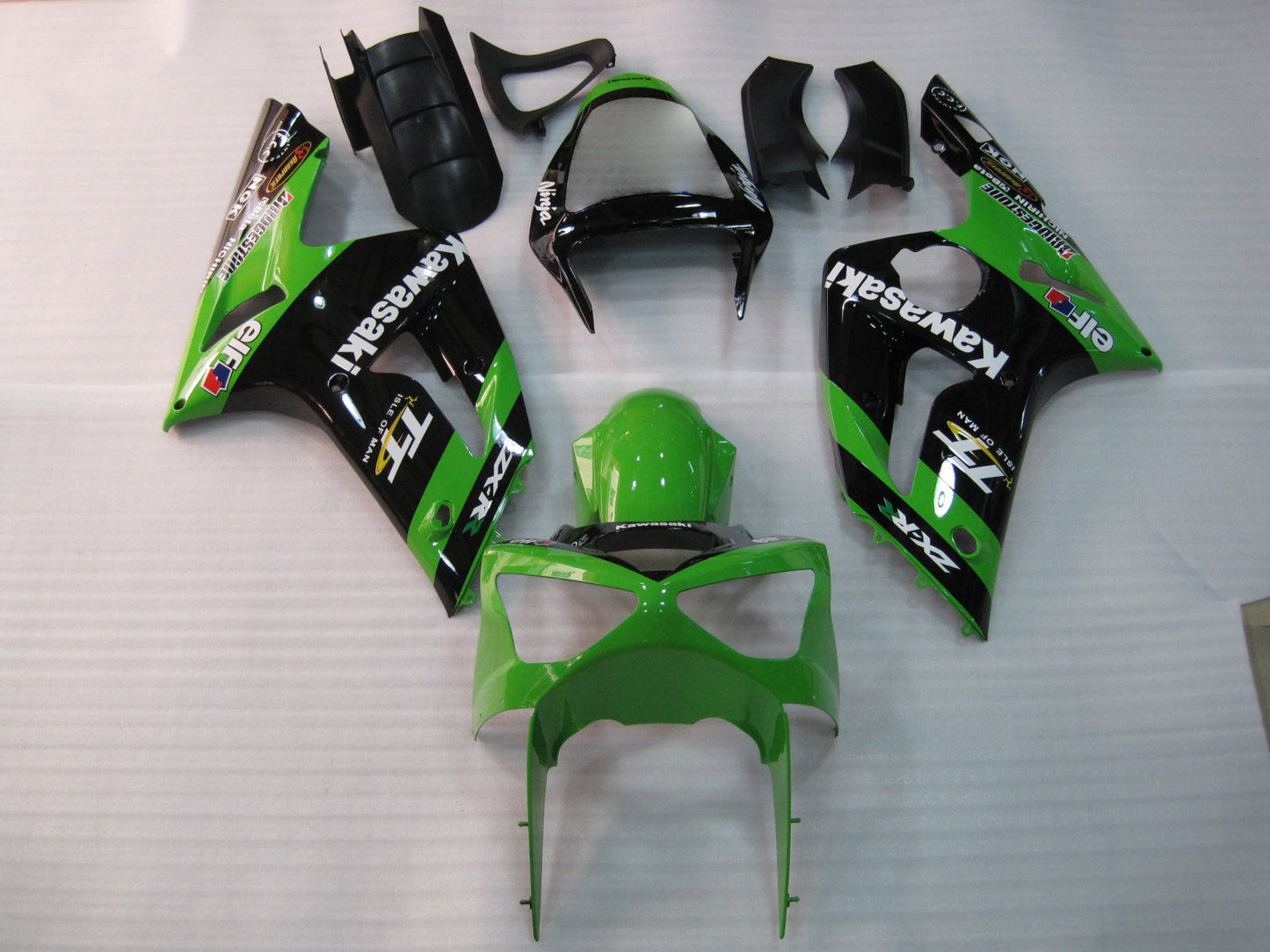 Amotopart 2003-2004 Kawasaki ZX6R Verkleidung Green & Black Kit