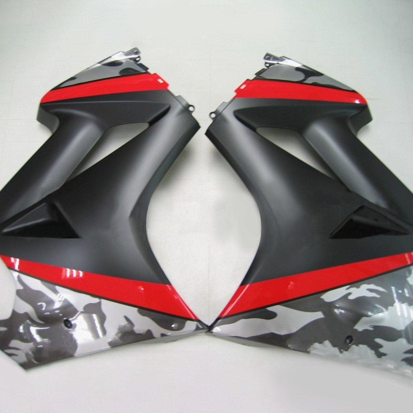 Amotopart 2002-2012 Honda VFR800 Black & Sliver Abzugskit